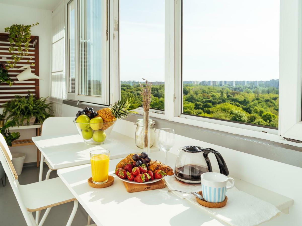 בוקרשט Parklake Design Apartment - Fabulous View - Netflix מראה חיצוני תמונה