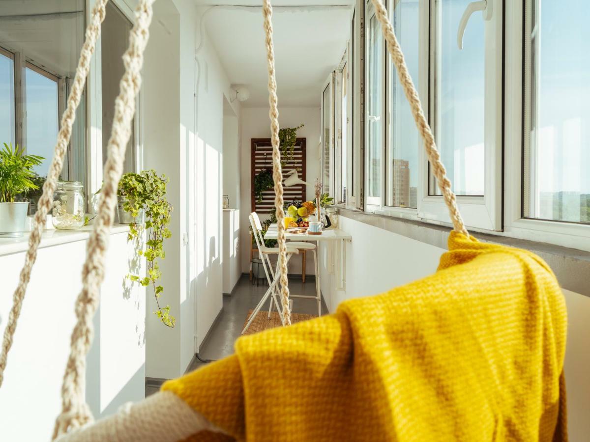 בוקרשט Parklake Design Apartment - Fabulous View - Netflix מראה חיצוני תמונה