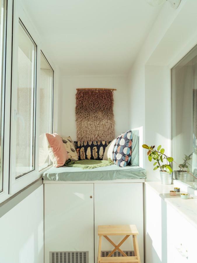 בוקרשט Parklake Design Apartment - Fabulous View - Netflix מראה חיצוני תמונה